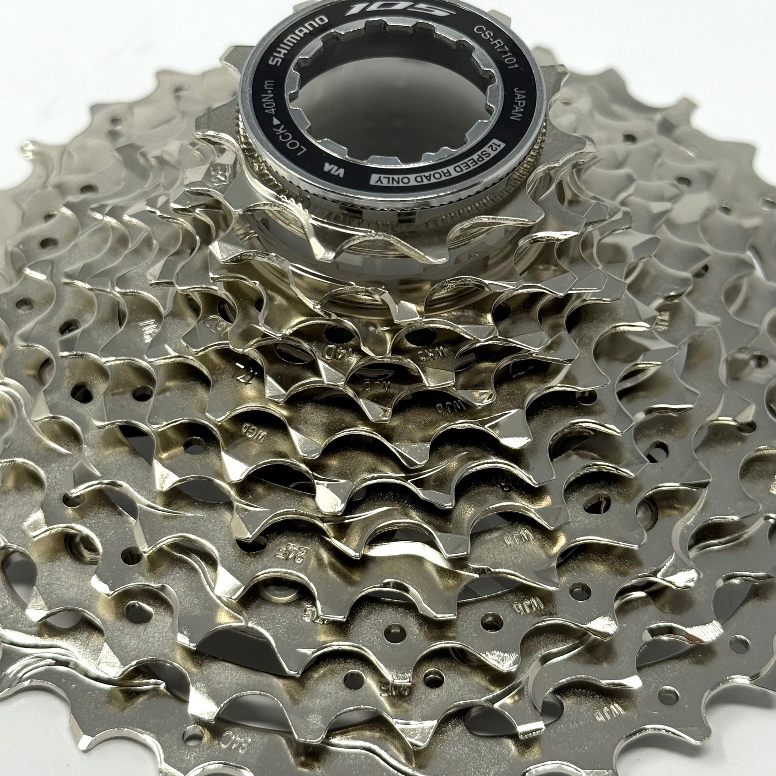 All New Shimano 105 CS-R7101 12-Speed Road Bike Cassette 11-34T HG L2 Silver