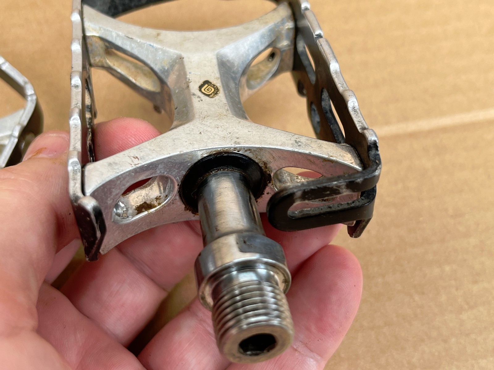 Vintage Suntour XC Pro WTB Grease Guard 9/16” Mountain Bike Pedals Made In Japan