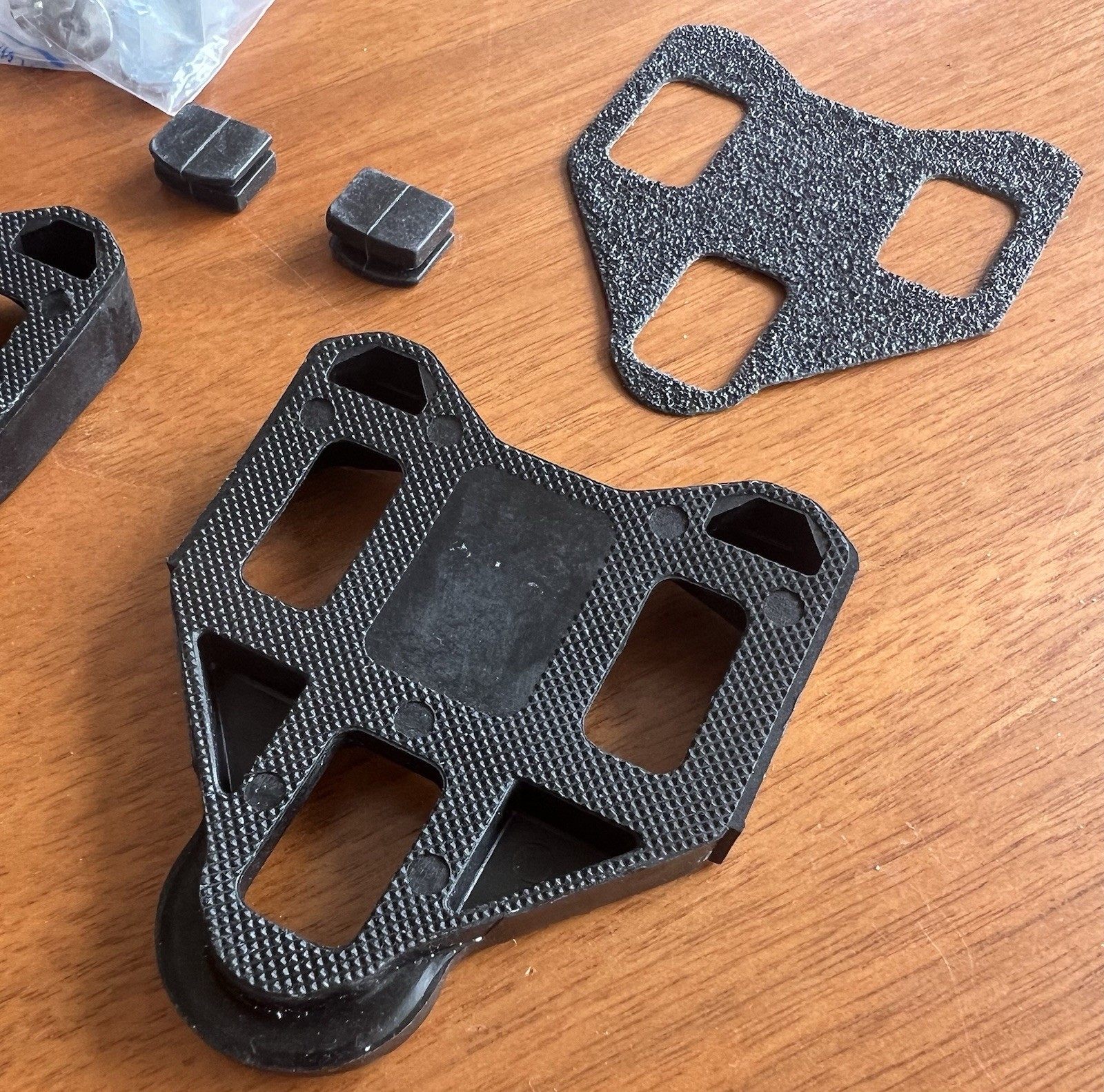 NEW – CAMPAGNOLO PRO-FIT CLEATS PD-RE021 *Missing One Friction Pad*