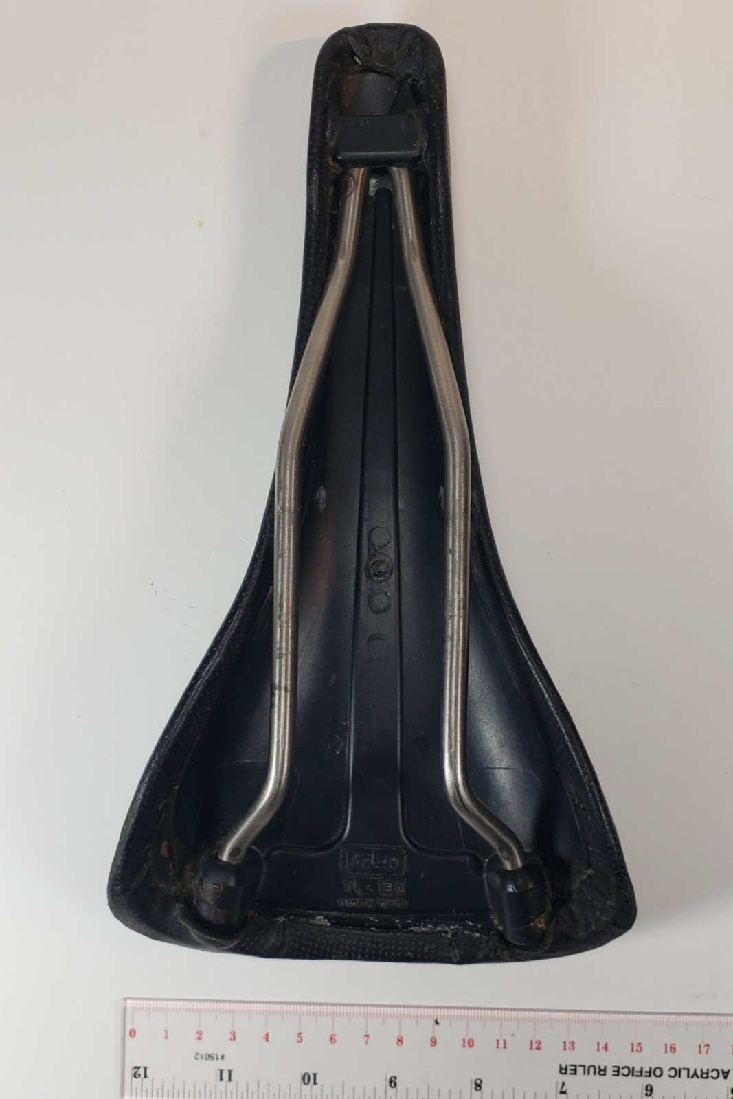 Velo-Jet VL-190 Titanium Rail Bicycle Seat Saddle 235g Narrow Light 138x265mm