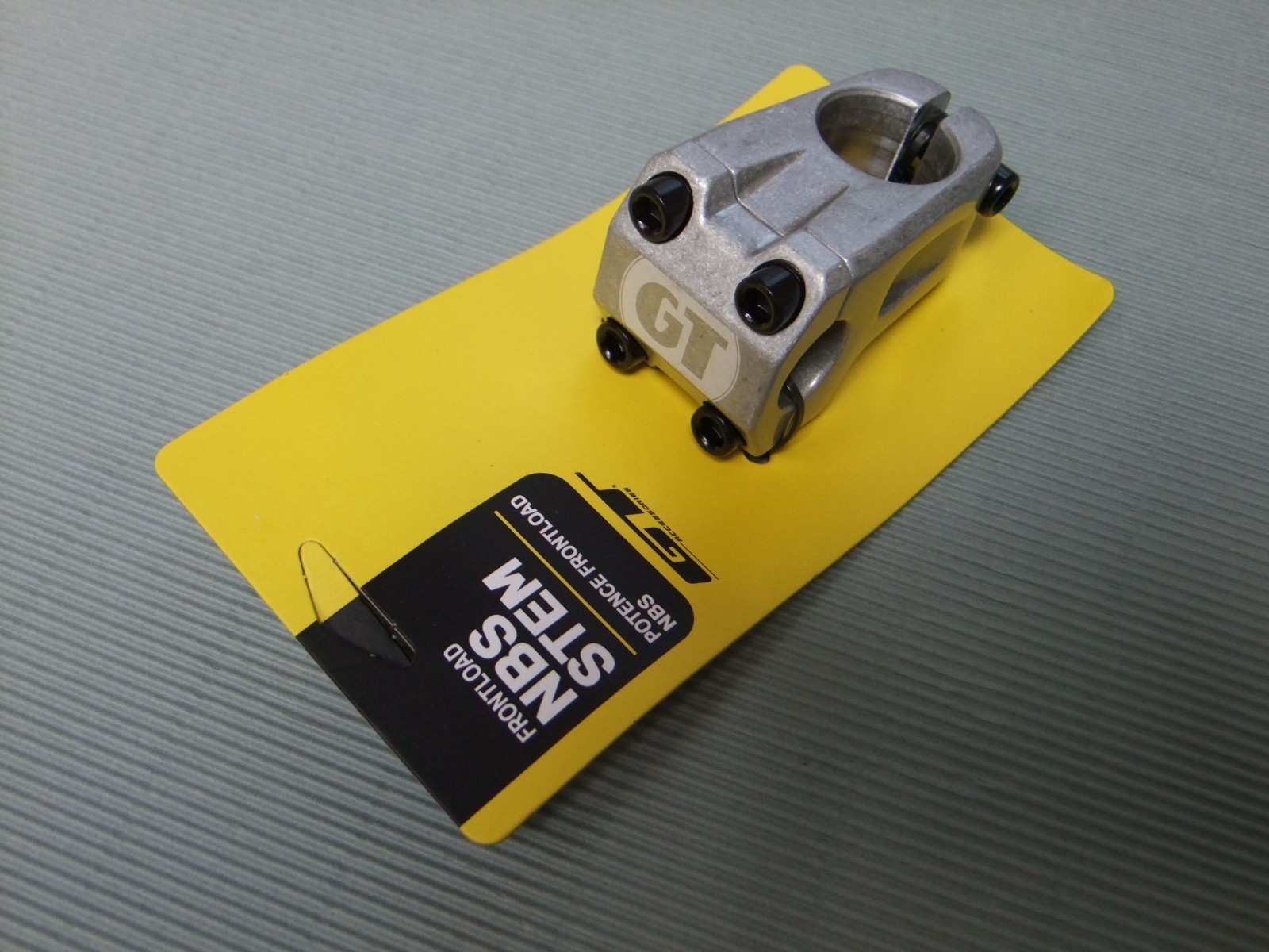 GT Front Load Elevated 1-1/8 inch Threadless NBS Stem for BMX bicycle
