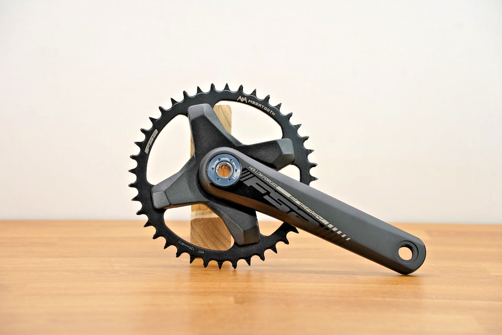 FSA Energy AGX+ 1x Crankset – 40T – 172.5 – NEW