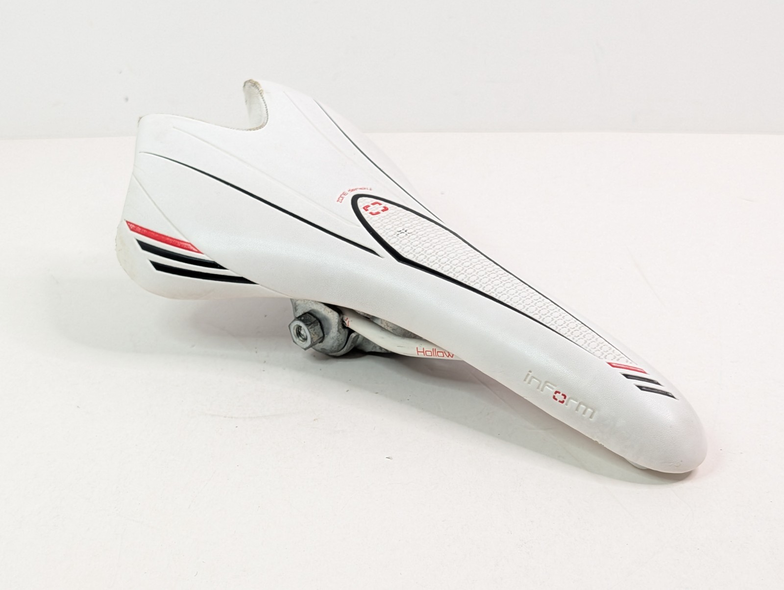 Bontrager Inform RL Stainless Steel Rails White/Red 146mm Cosmetic Issues Vtg