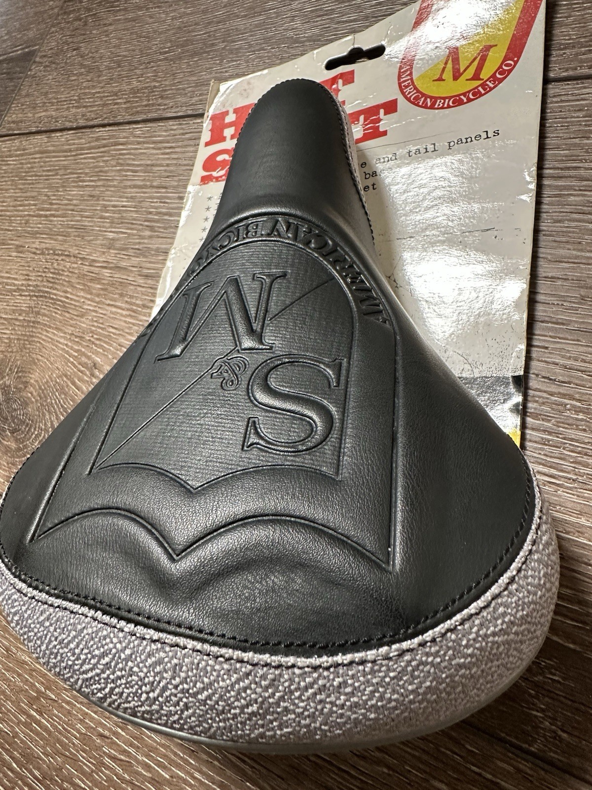 S&M BMX SHIELD HOT SEAT RAILED SEAT BLACK DIRT BIKE PRO FIT Padded CULT ODYSSEY