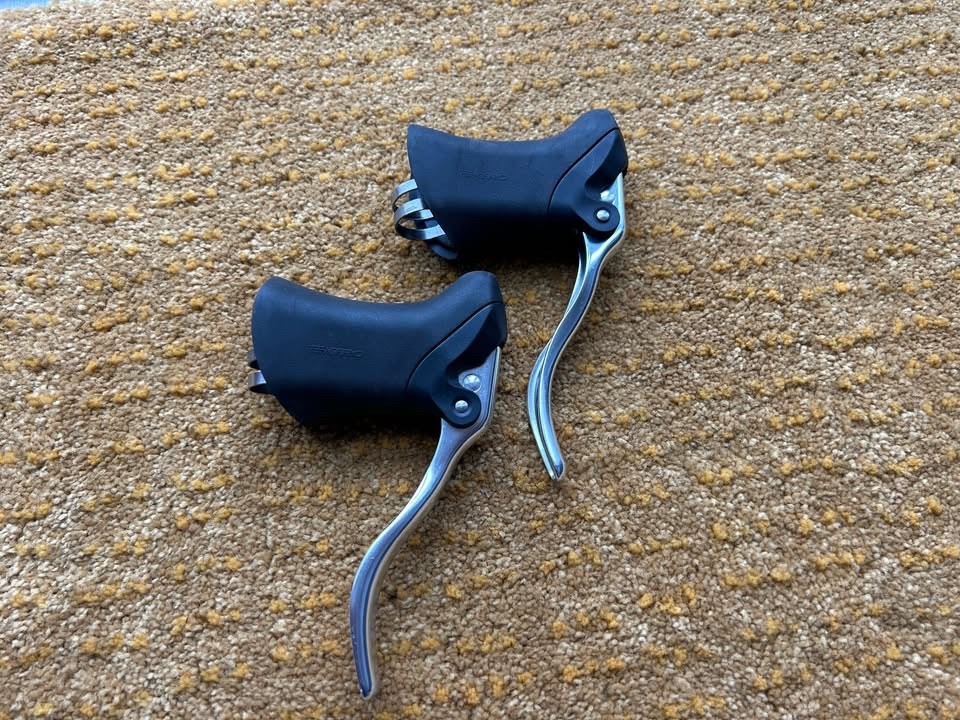Tektro RL340 Aero Brake Levers Drop Bar Road Black 23.8 24.2 mm A6