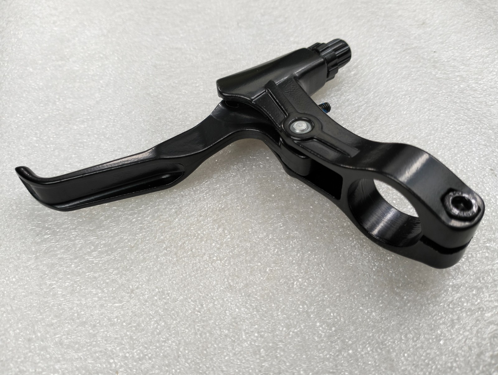 OEM PROMAX V BRAKE LEVERS MTB CITY TOURING BIKE PAIR 22.2MM CLAMP BLACK