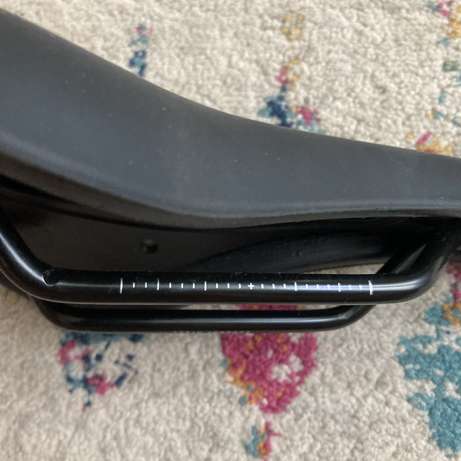 Trek Verse Trail Short Bike Seat 145mm Saddle Steel Rails