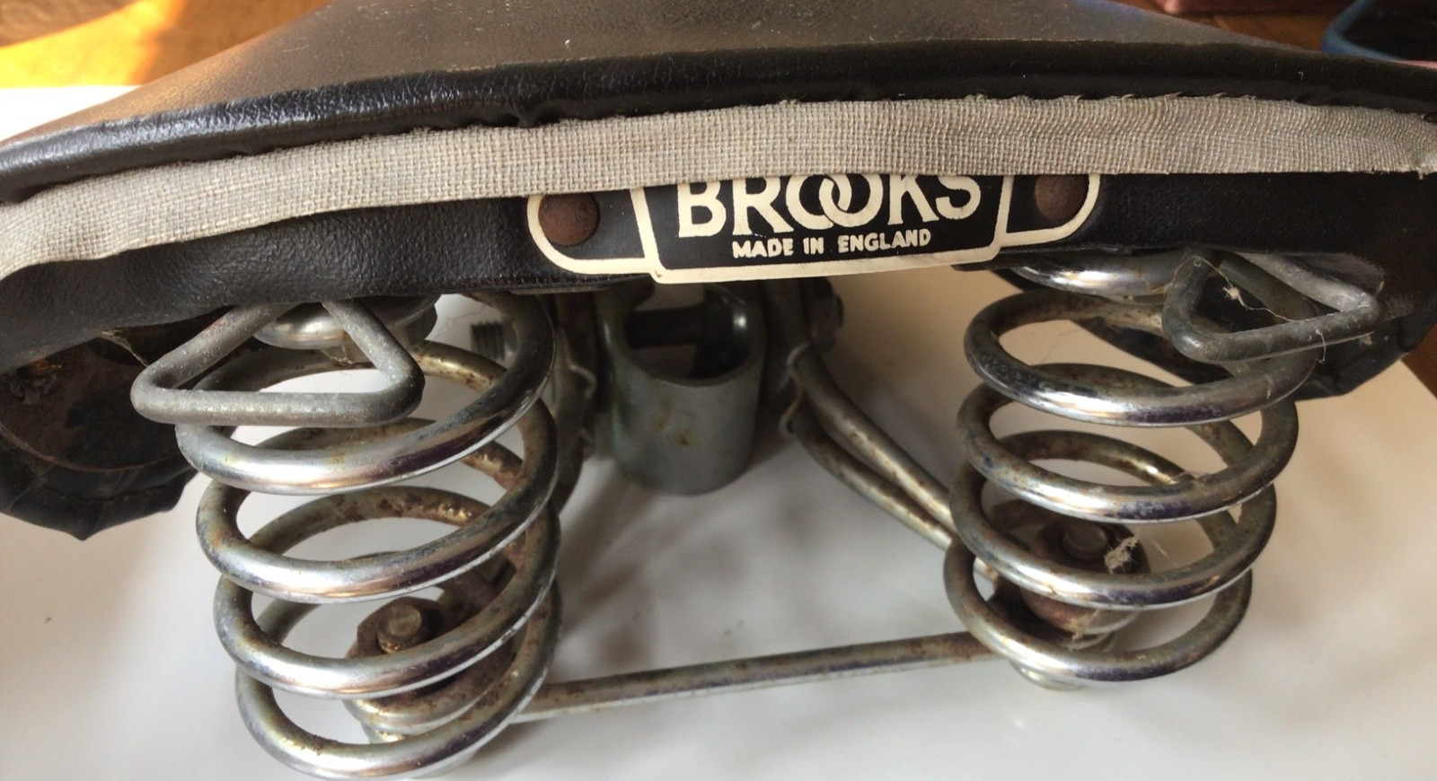 VINTAGE BROOKS BIKE/MOTORCYCLE SEAT – MADE IN ENGLAND