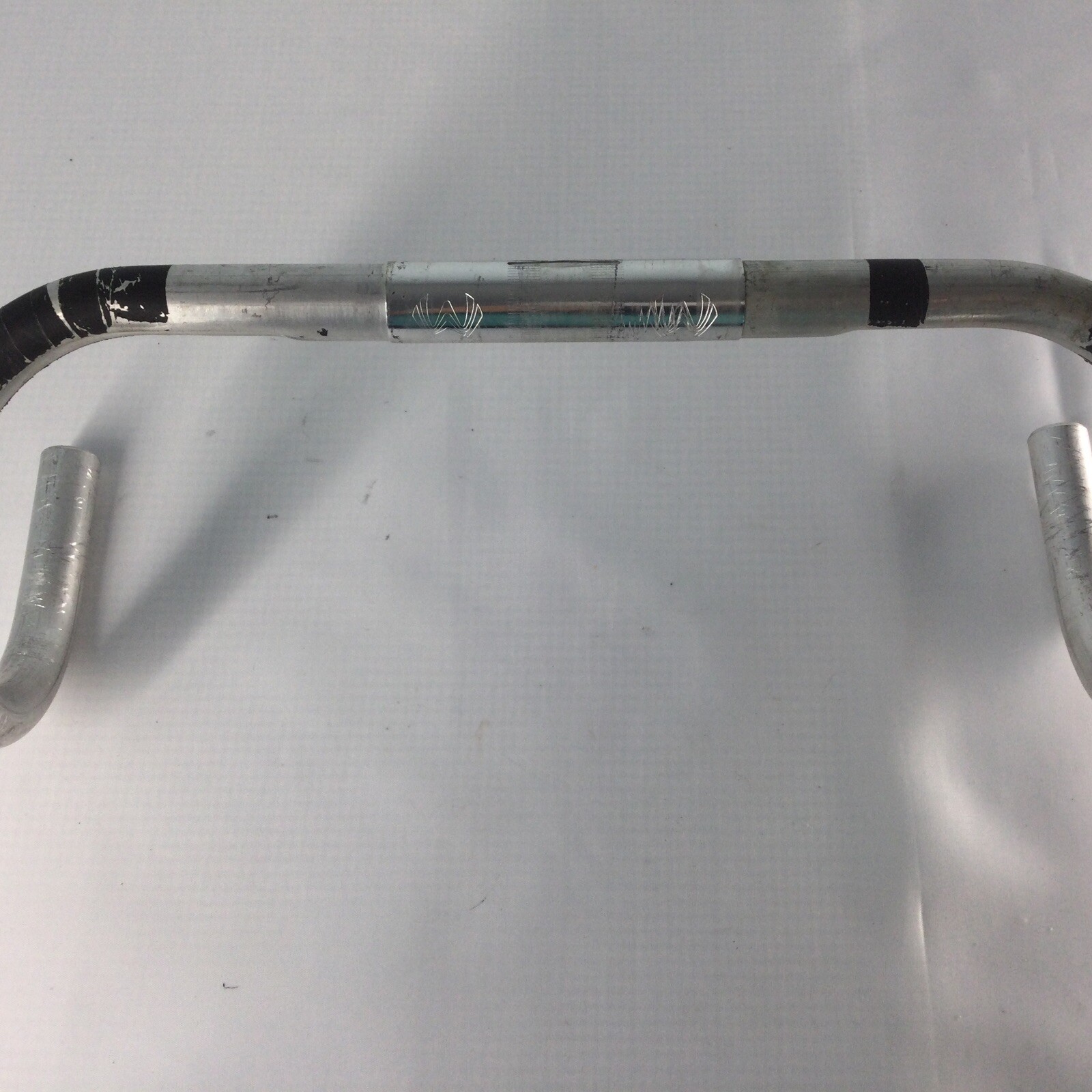 Handlebar 25.4 Dia 41cm C-C Width no big digs or dents wei hau maker
