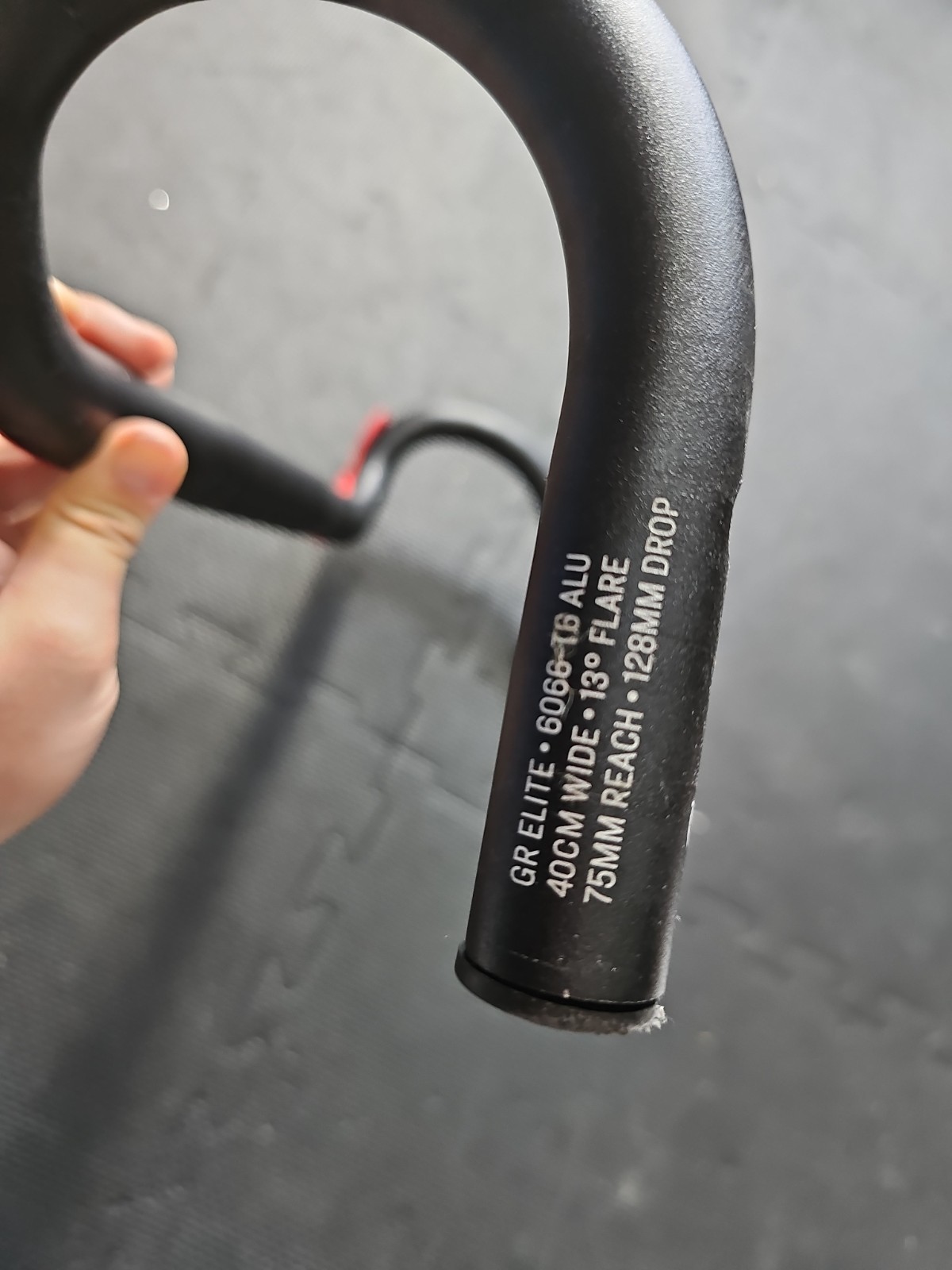 Bontrager GR Elite Gravel Road Drop Handlebar 40cm 13° Clamp Alloy Black 400