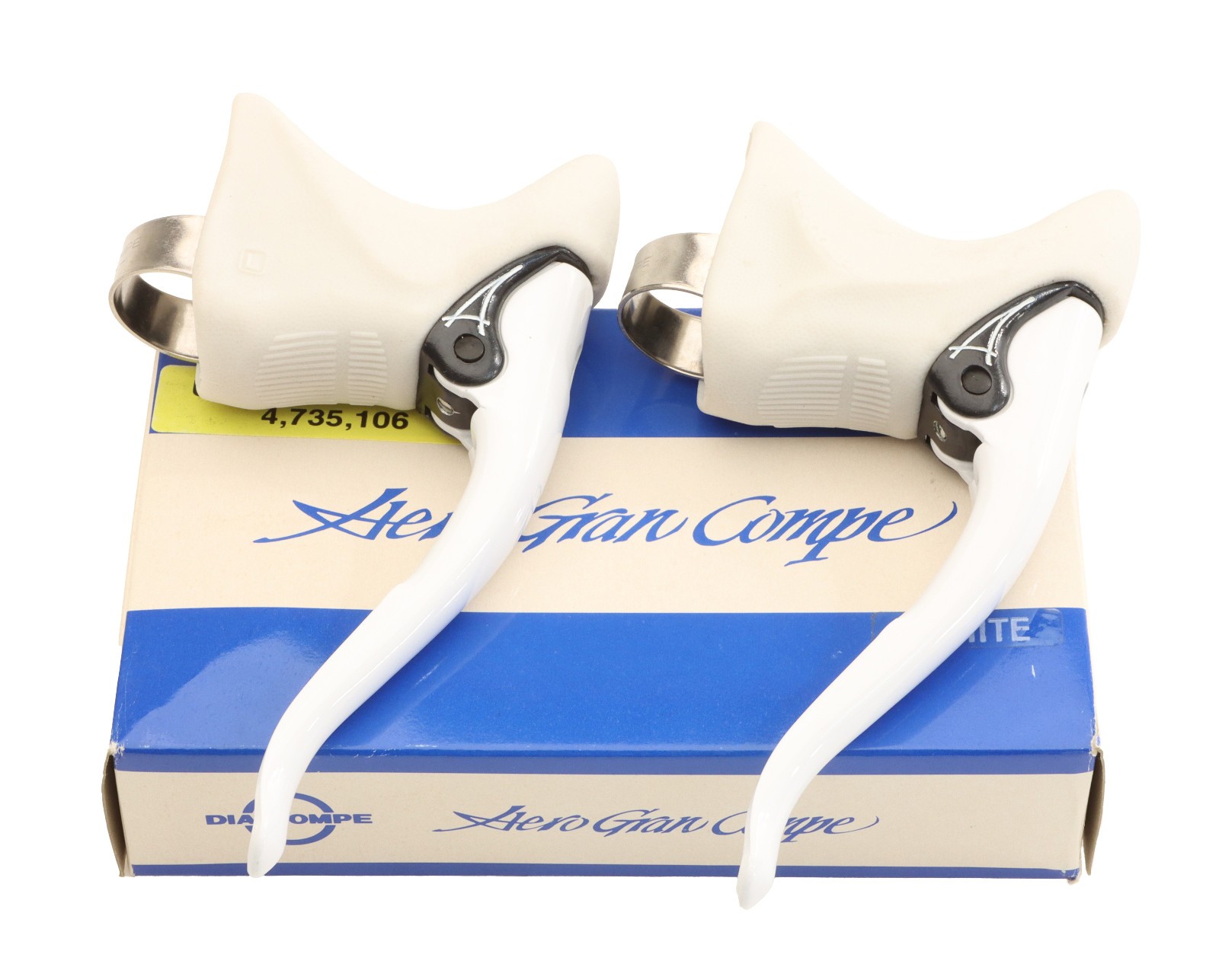 Dia-Compe AGC 251 / BRS 400 Brake Levers PAIR 23.8mm Clamp White/White NEW NOS