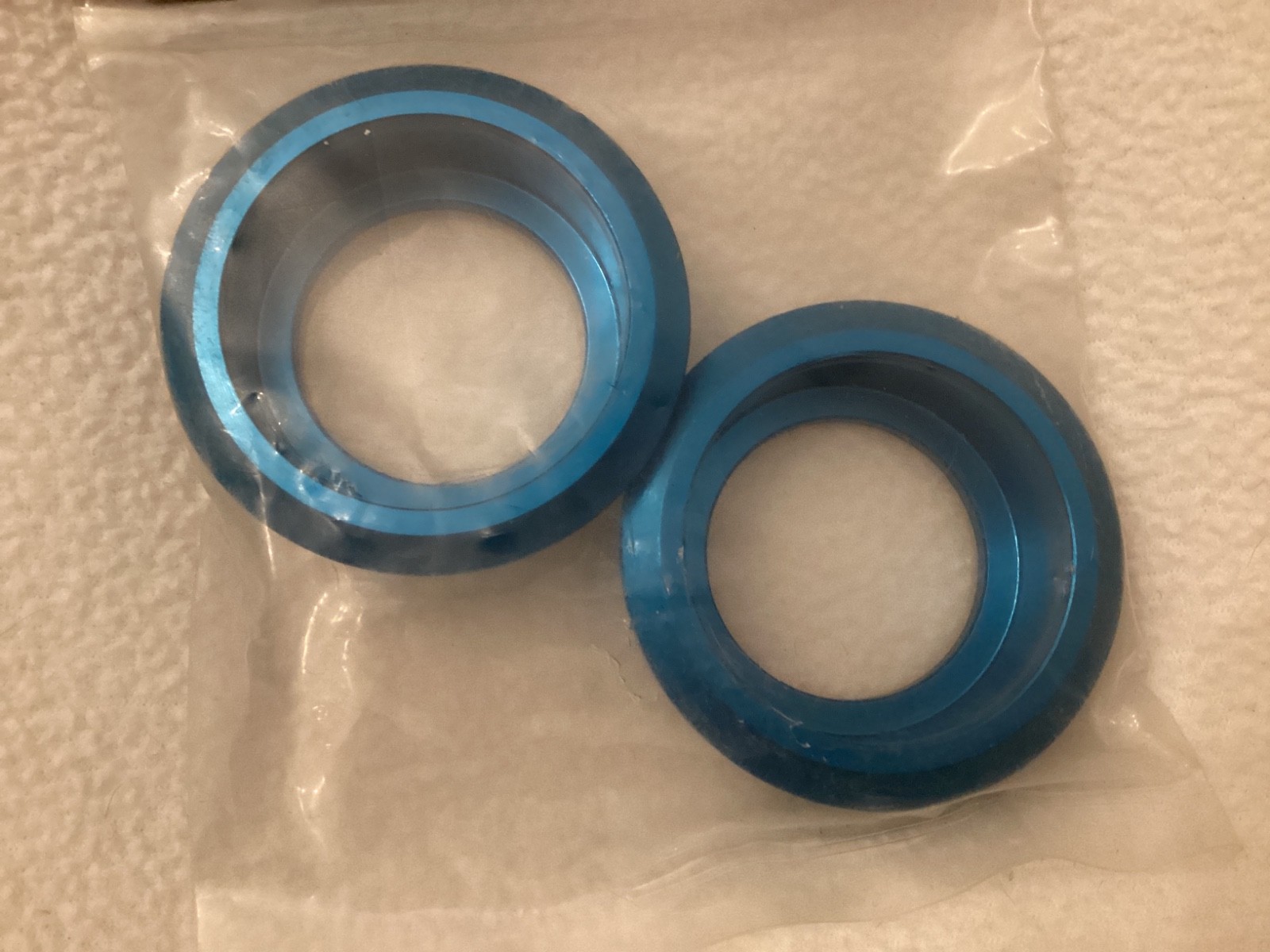THEORY BMX AMERICAN BOTTOM BRACKET CUPS ~ Blue ~ BMX Bike ~ Sealed bag